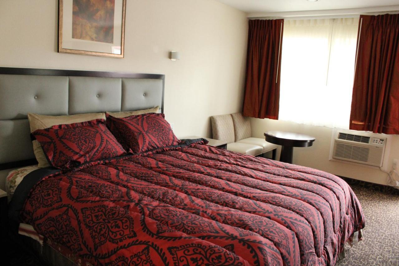 American Travel Inn Pullman Exteriér fotografie